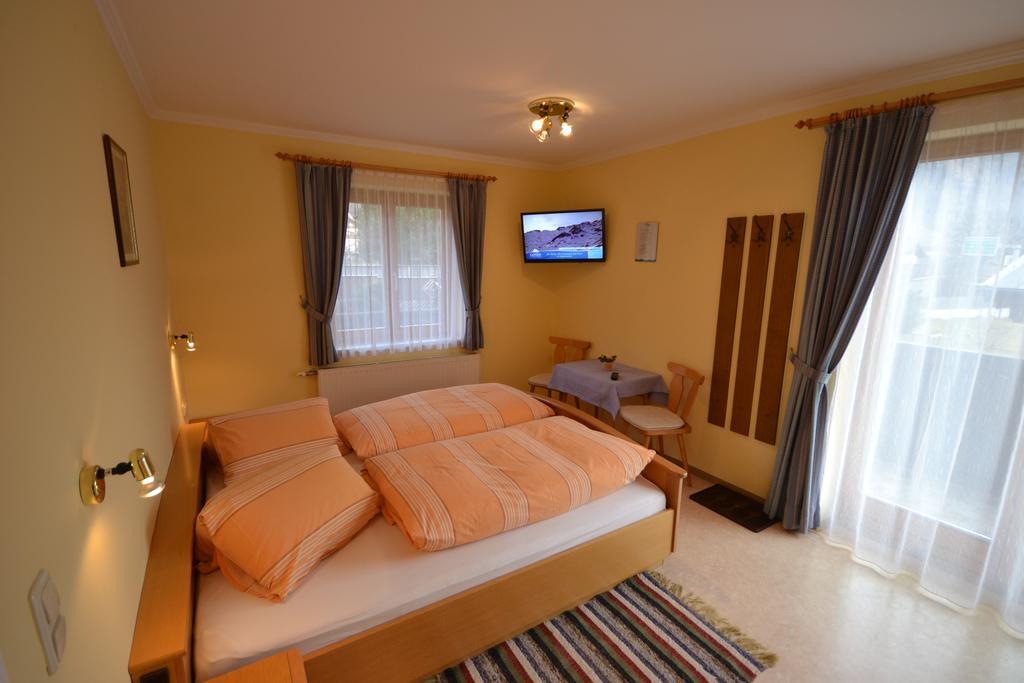 Pension Theresia Dorfgastein Room photo